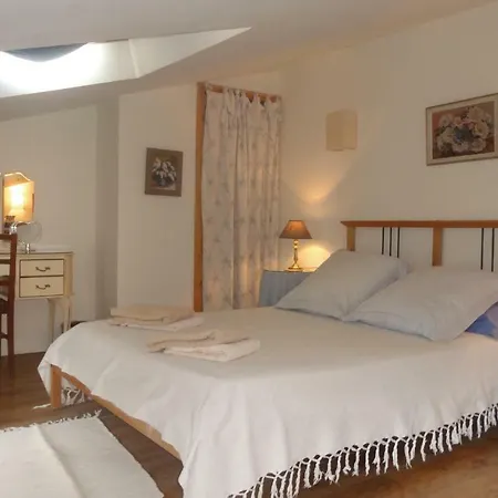 Holiday Rue Danton Casa vacanze *